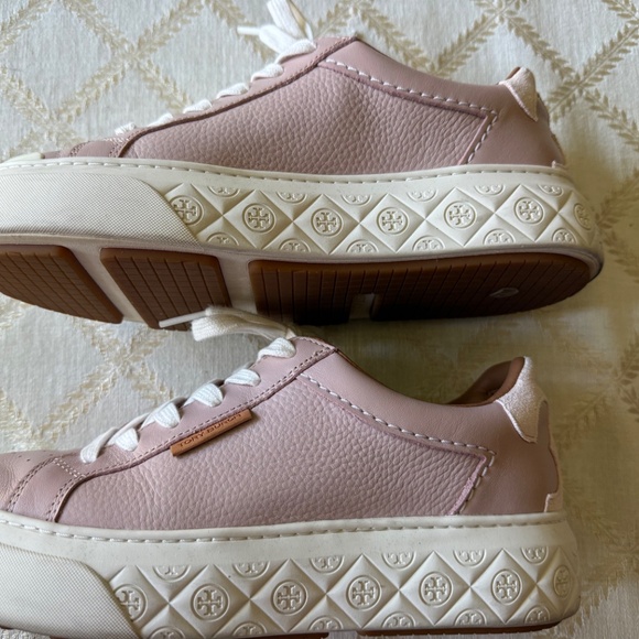 Tory Burch ladybug sneaker - Picture 2 of 12